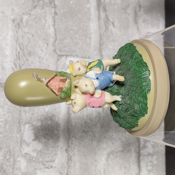 Brown Bag Cookie Stamp "Three Little Pigs" - Picture 2 of 8